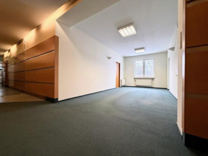 Lokal biurowy, 92 m2, 4 pomieszczenia