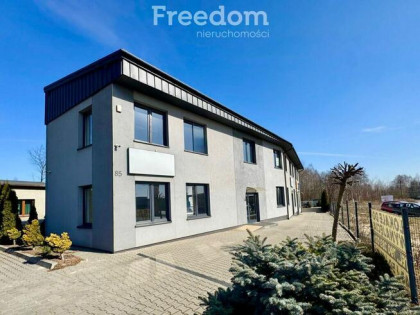 Lokal usługowy z parkingiem