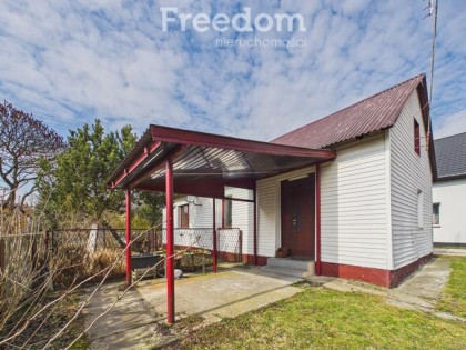 Dom w centrum Nakła gm. Lelów