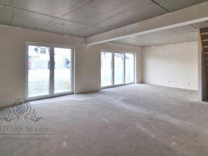 Duży dom szereg ŚRODKOWA o pow.141,88m2 na działce  97,46m2, Kąty Wrocławskie