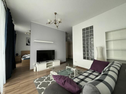 Nowy i cichy apartament na Muranowie - oddzielna kuchnia