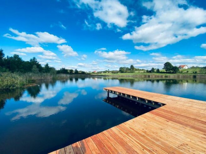 Działka budowlana z prywatnym jeziorem