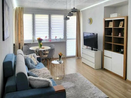 Kawalerka z balkonem 28,5m² | Pełne wyposażenie | Blisko cen