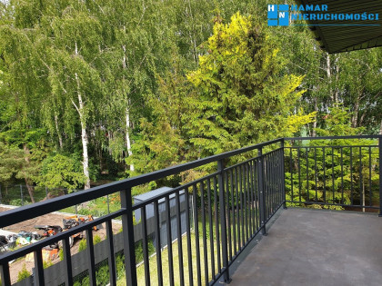 Bliźniak z balkonem w doskonałej lokalizacji