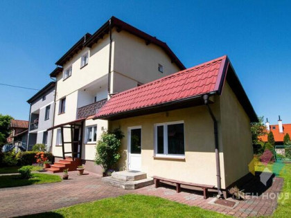 Dom 170 m2 z budynkiem handlowo-usługowym