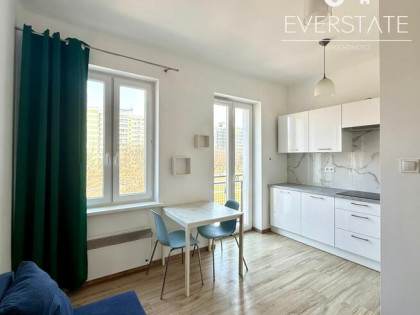 2 pokoje w przedwojennej kamienicy!