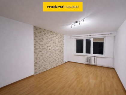 Przestronne 3- pokojowe mieszkanie z balkonem!!