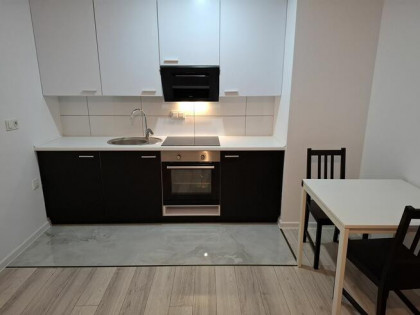 Samodzielny pokój z aneksem kuchennym