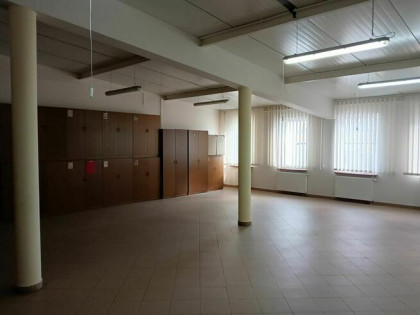 Wynajmiemy pomieszczenia biurowe o pow. ok. 96 m2