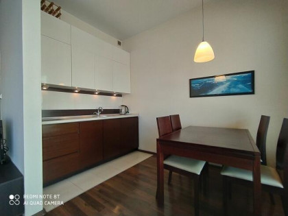 Kabaty 35m , nowoczesna kawalerka przy metrze