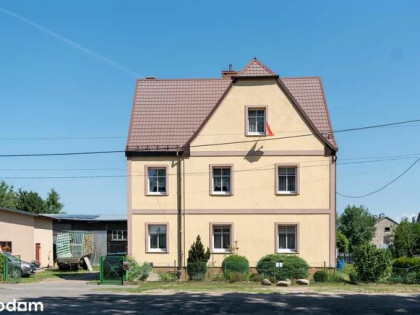 Bezpieczna przystań dla rodziny-woda, prąd, ogrzewanie-własne