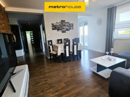 Mieszkanie 3 pokoje 78,9 m²,duży  taras, las, SKM