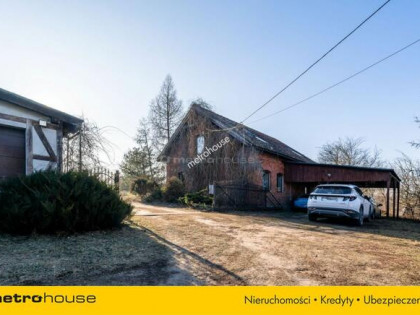 Siedlisko z dużą działką w okolicy jezior