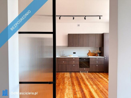 Nowe, Drewniana Podłoga, Parking, Oficyna, Piwnica, Bezpoś.