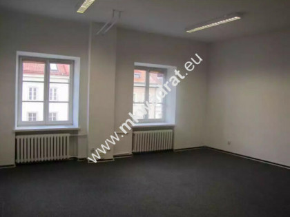 Nowy Świat 94 m2 - kancelaria. notariat, biuro