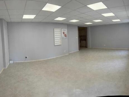 Wynajem Lokalu Użytkowego przy al. Kromera 52 m2