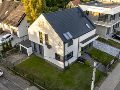 Na sprzedaż wyjątkowy, wolnostojący dom-os. Tyniec