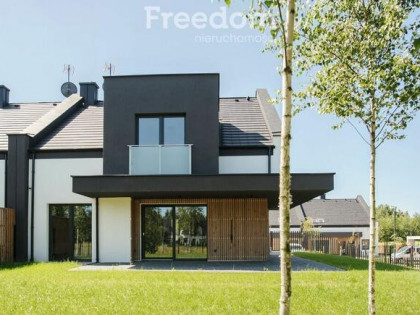 NOwoczesny dom typu bliźniak