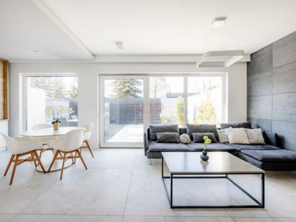 Dom Radomierzyce gm. Siechnice, Różana