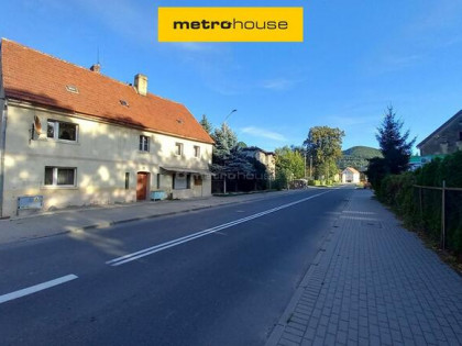 Dom z działką 380 000 zł