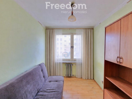 Przestronne mieszkanie na 1 piętrze obok uczelni