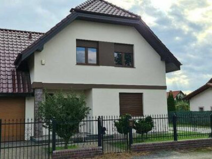 Dom z garażem gotowy do zamieszkania działka 980m2