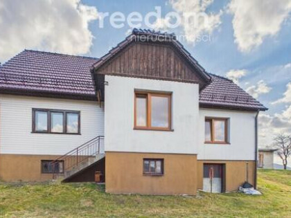 Dom blisko gór do adaptacji na letniskowy