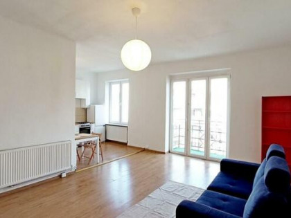 Kawalerka z balkonem – Łomżyńska 30