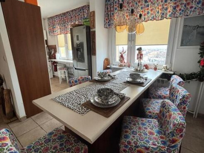 Umeblowane mieszkanie, 4 pokoje, winda, ul. Radwana