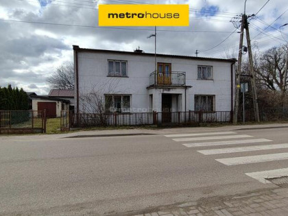 Na sprzedaż dom z potencjałem w centrum Płośnicy.