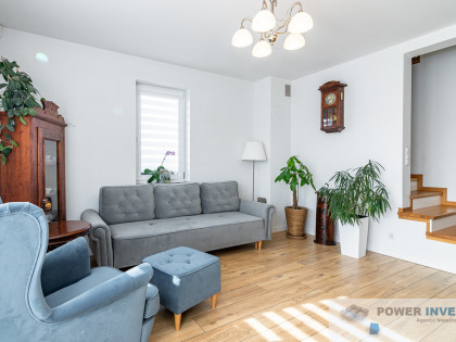 Segment, 3 miejsca postojowe, ogród