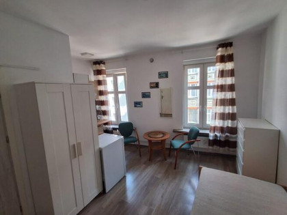 Wynajmę kawalerkę pet friendly, Piekarska 97