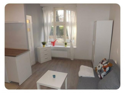 Do wynajęcia komfortowa kawalerka, Zarębskiego 7