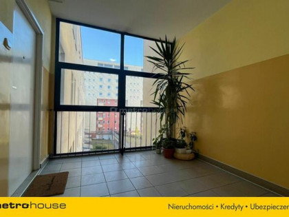 2 pokoje/ osobna kuchnia z oknem /balkon/Marchołta