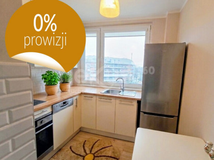 Zadbane mieszkanie z klimatyzacją i balkonem