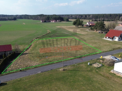 Kadłub Działka 20 arów media, świetna lokalizacja