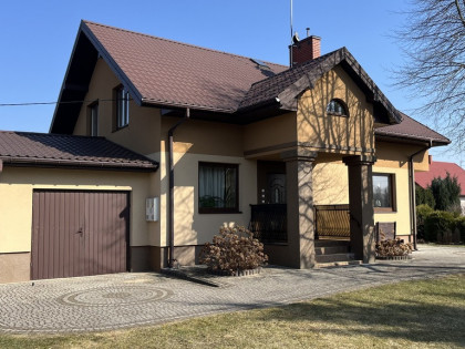 Dom na pięknej działce w  Policznej / mazowieckie.