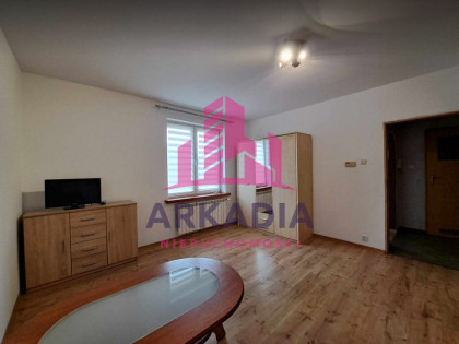 Mieszkanie na sprzedaż 35 m² – parter