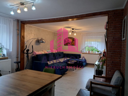 Komfortowy dom z 3 sypialniami i dużą działką