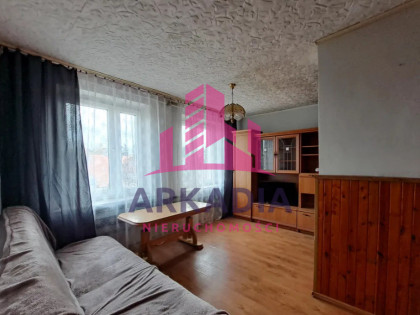 2 pokoje, 25m2 III piętro- Dzierżoniów