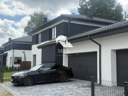 Bliźniak 182m2 z podwójnym garażem