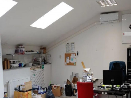 Lokal Warszawa Targówek, Zacisze