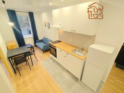 Wynajmę 2 pokoje pet friendly, Skarbnika 21