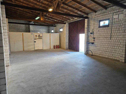 Lokal Warszawa Bemowo, Chrzanów