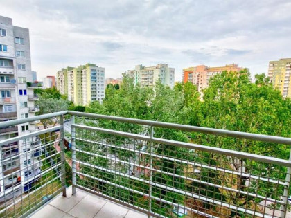 Świetny rozkład - dużo okien - balkon - wanna