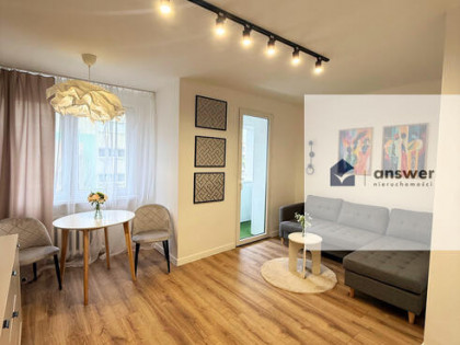 Po remoncie, 3 pokoje, balkon - 44 m²