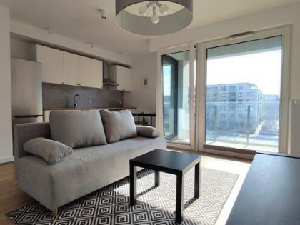 Lema 5, przestronne 2 pokoje z mp. w garażu