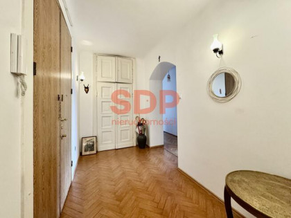 Mieszkanie Warszawa Śródmieście, Chmielna