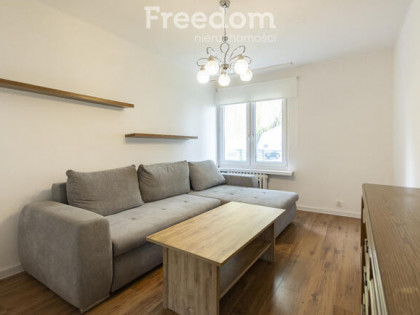 Rozkładowe, 3 pokojowe, świetna lokalizacja.