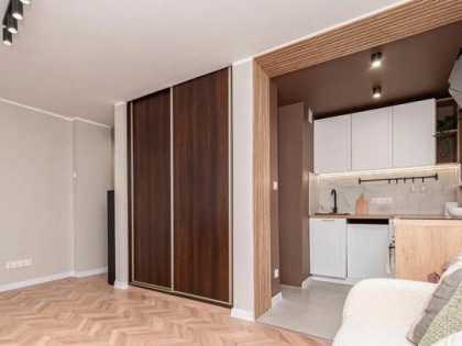 Mieszkanie o pow. 32m2, balkon, po remoncie, Os. Kaliniec